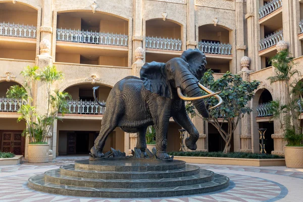 Estatua Elefante Sun City Lost City Gran Centro Entretenimiento Sudáfrica — Foto de Stock