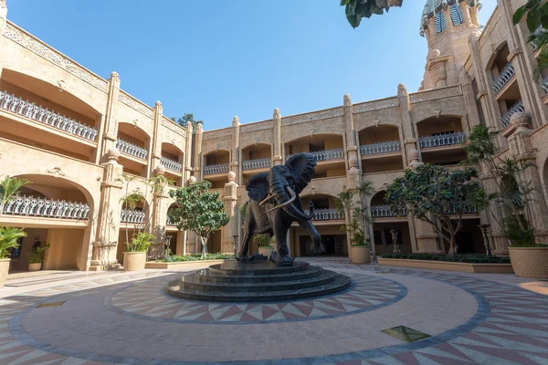 Statua Elefante Sun City Lost City Grande Centro Intrattenimento Sud — Foto Stock