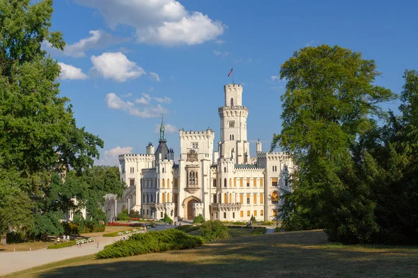 Front Utsikt Över Vackra Vita Renässans Statsslott Slott Hluboka Nad — Stockfoto