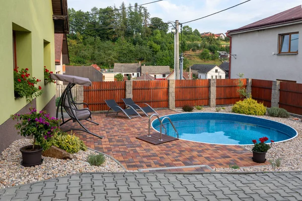 Small home swimming pool — Stock Photo, Image