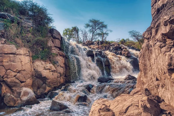 Wasserfall im überschwemmten Nationalpark, Äthiopien — Stockfoto