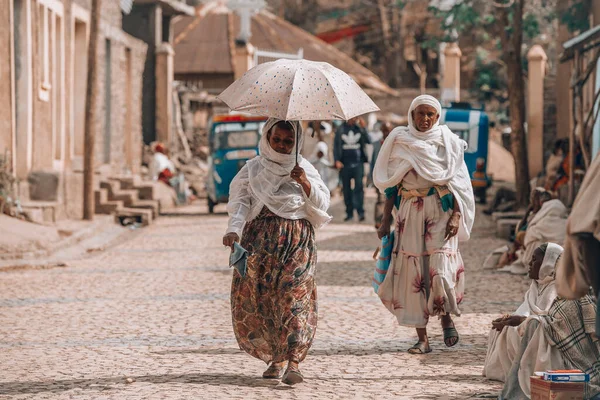 Axum Ethiopia April 27Th 2019 Ethiopian Women Return Morning Mass — Stock Photo, Image