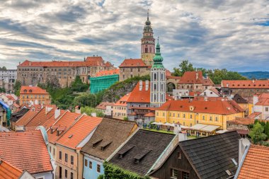 Çek Cumhuriyeti 'nin eski Cesky Krumlov kasabasının en iyi manzarası. UNESCO Dünya Mirası Bölgesi. Avrupa