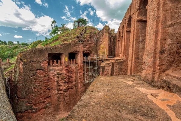 Beta Gabriel Raphael English House Angels Gabriel Raphael Underground Rock — Stock Photo, Image