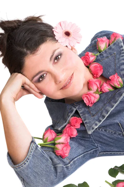 Smiling Pretty Brunette Woman Flowers Posing Camera Studio — Stock Photo, Image