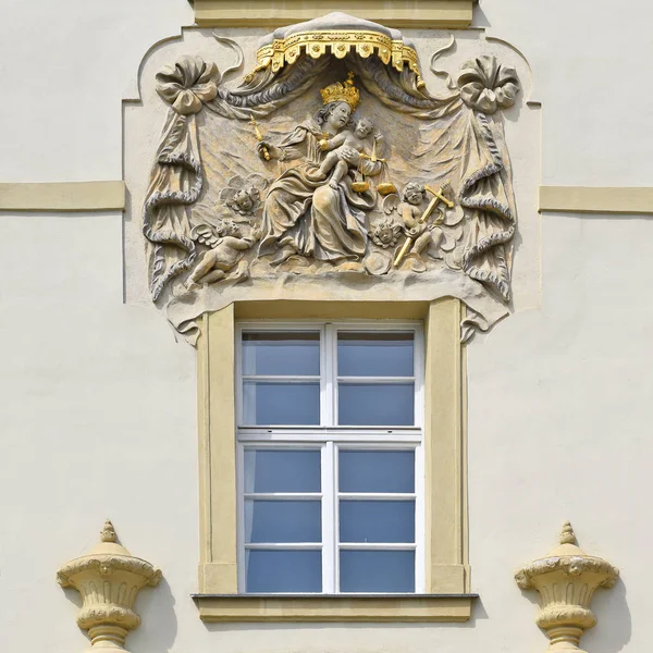Okna Budynku Dawnej Stary Pragua 2018 — Zdjęcie stockowe