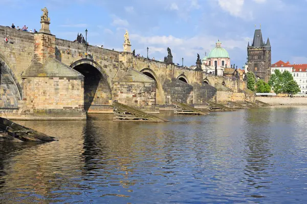 Prague République Tchèque Mai 2018 Pont Charles Sur Rivière Vltava — Photo