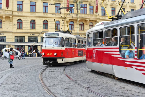 Praha Česká Republika Května 2018 Staré Tramvaje Ulicích Města — Stock fotografie