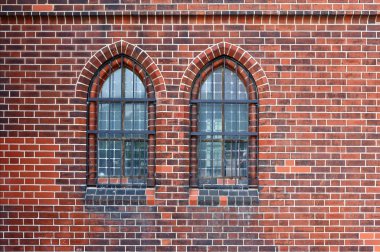 Şehirdeki eski pencereler