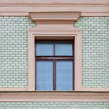 Eski bir binanın pencere. 