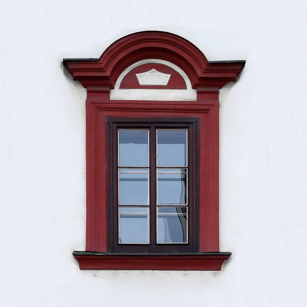 Окно Древнего Здания — стоковое фото