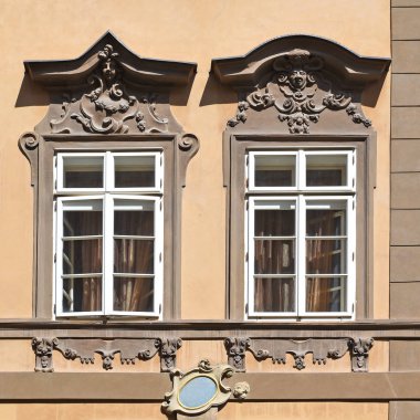 Eski bir binanın pencere. 