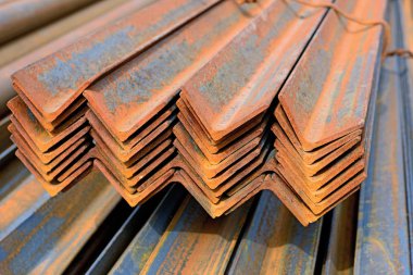 Açı çelik endüstriyel bir peyzaj