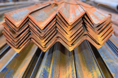 Açı çelik endüstriyel bir peyzaj