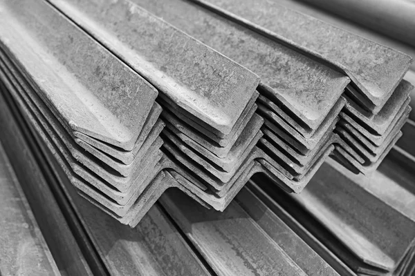 Açı çelik endüstriyel bir peyzaj