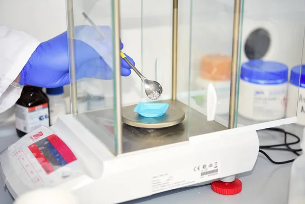 Scientist Protective Gloves Doing Scientific Research — 스톡 사진