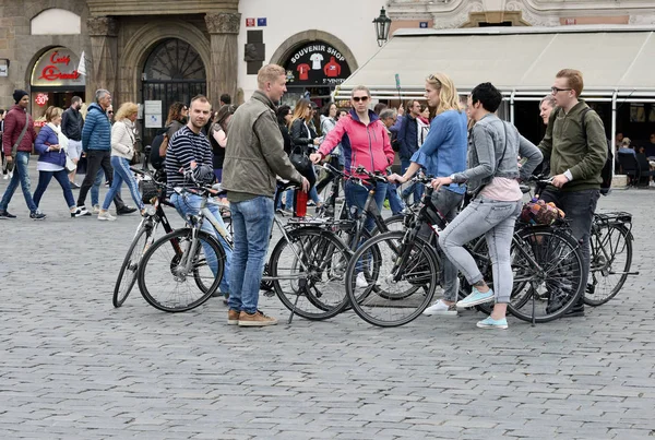 Прага Чешская Республика Мая 2019 Года Организованная Группа Туристов Велосипедах — стоковое фото