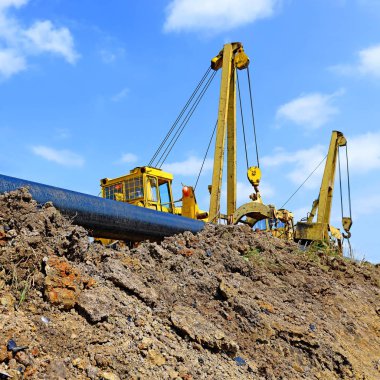 pipelayer machine at work 