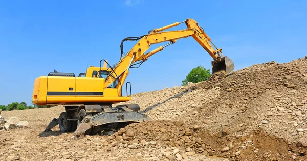 Bagger Bei Der Arbeit Baumaschinen — Stockfoto