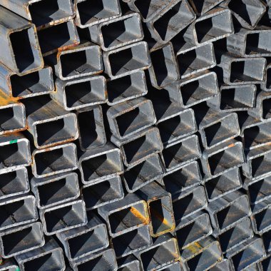 Bir dikdörtgen kesit kira.