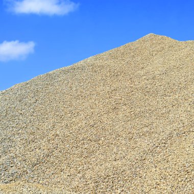 Yıkanmış nehir çakıl yığını