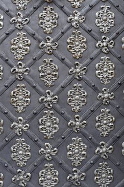 Antik metal dokulu dekoratif bindirmeleri ve sahte. Kapı, kapı, Panjur 
