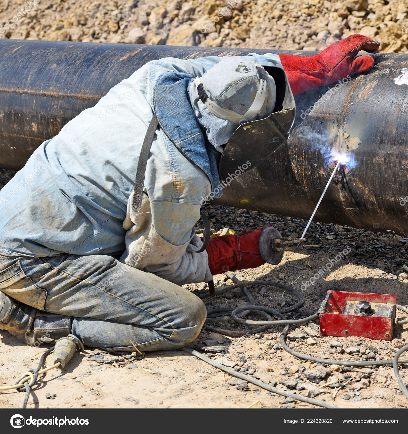 welder pipeline repairs stock photo smereka 224320820 welding pipe line