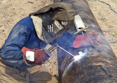 Kaynakçı boru hattı onarım Tarih