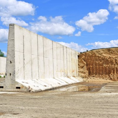 Bir hendek silo depolama siloları