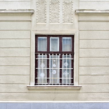 Eski bir binanın pencere. 