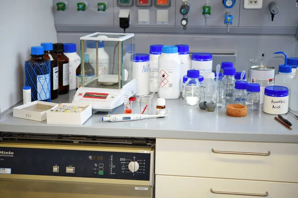 Praag Tsjechië Mei 2019 Laboratoriumapparatuur Instituut Voor Organische Biochemie — Stockfoto