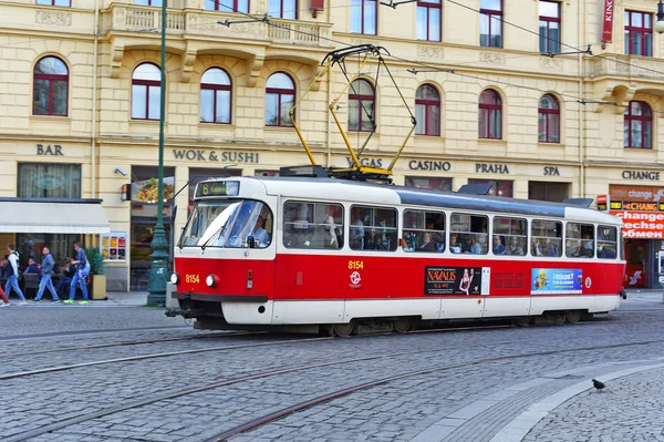 Prag Tjeckien Maj 2017 Gammal Spårvagn Gatorna Staden — Stockfoto