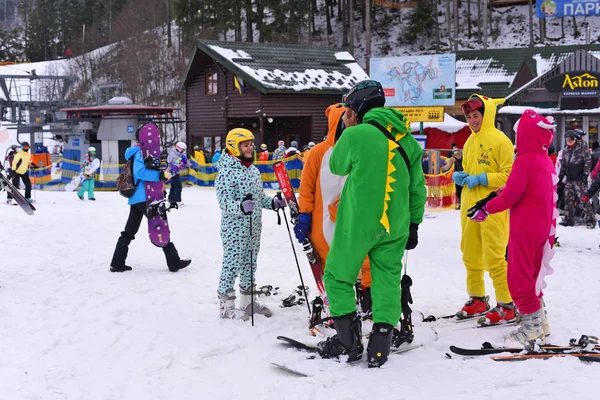 Ivano Frankivsk Region Ukraina December 2018 Öppning Skidsäsongen Resort Bukovel — Stockfoto