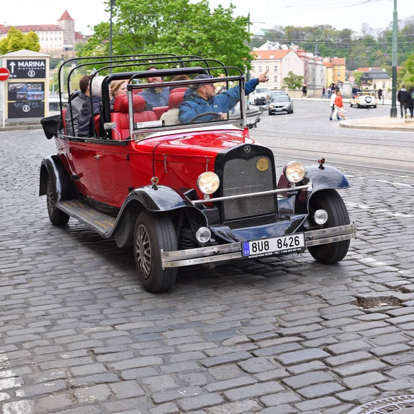 Prague République Tchèque Mai 2017 Une Voiture Vintage Pour Les — Photo