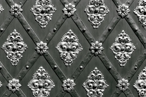 Starożytny Kute Metalowe Tekstury Nakładki Ozdobne Drzwi Bramy Żaluzje — Zdjęcie stockowe