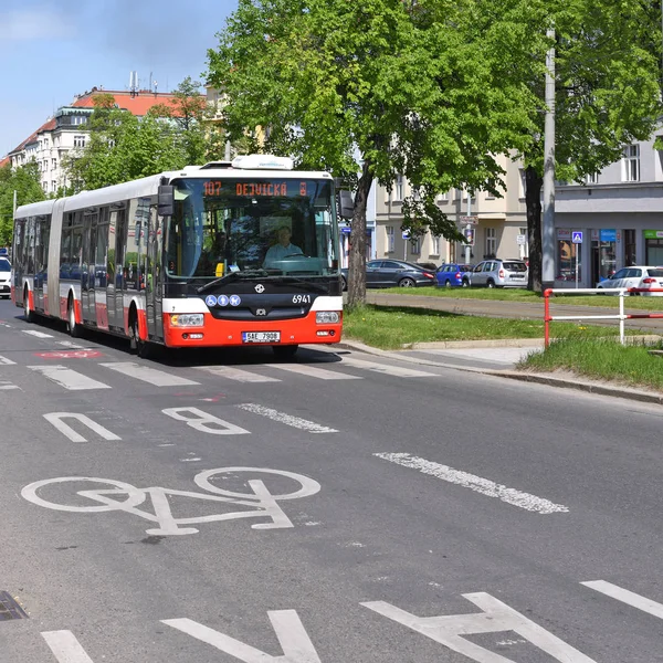 Prague Czech Republic Травня 2017 Міський Автобус Маршруті Міський Автобус — стокове фото