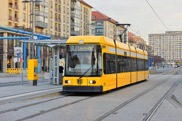 Dresden Tyskland November 2018 Spårvagn Gatorna Staden — Stockfoto