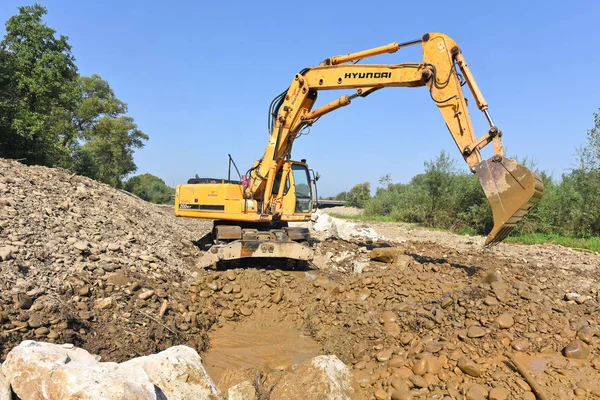Kalush Ukraine August 2018 Excavator Earthworks Town Kalush — Fotografia de Stock