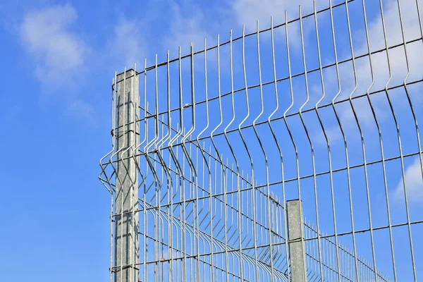 Wire Mesh Grid Metal Fence — Fotografia de Stock
