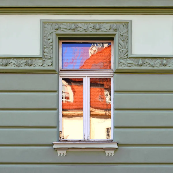 Ventana Edificio Antiguo Viejo Bratislava 2019 — Foto de Stock
