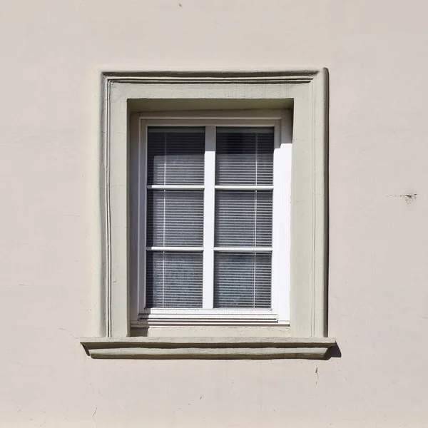 Ventana Edificio Antiguo Viejo Bratislava 2019 — Foto de Stock