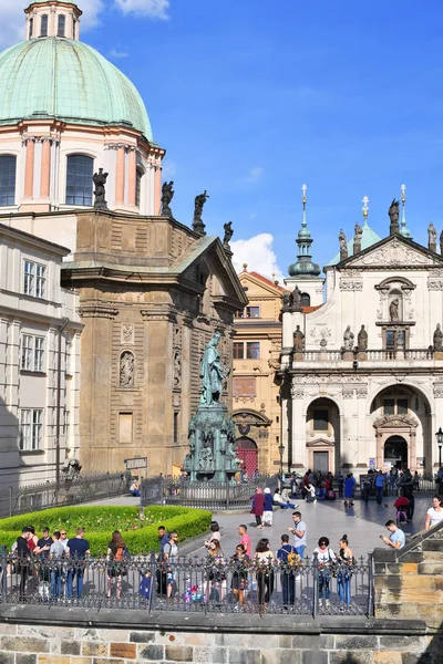 Praha Česká Republika Května 2019 Památník Císaře Karla Náměstí Křižáků — Stock fotografie