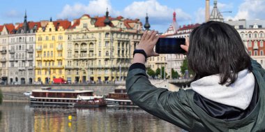 Prag, Çek Cumhuriyeti-Mayıs 2, 2018: fotoğrafçının gözünde dünya.
