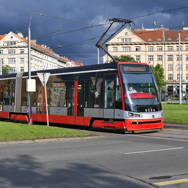 Прага Чехія Травня 2017 Сучасні Трамвай Вулицях Міста — стокове фото