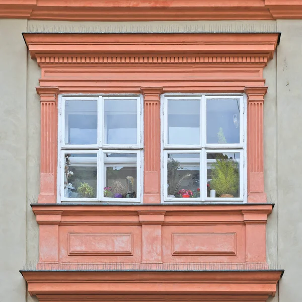 Ventanas Edificio Antiguo — Foto de Stock