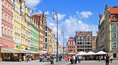 Wroclaw, Polonya Cumhuriyeti - 19 Mayıs 2019: Pazar Meydanı.