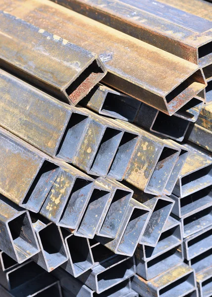 Bir dikdörtgen kesit kira.