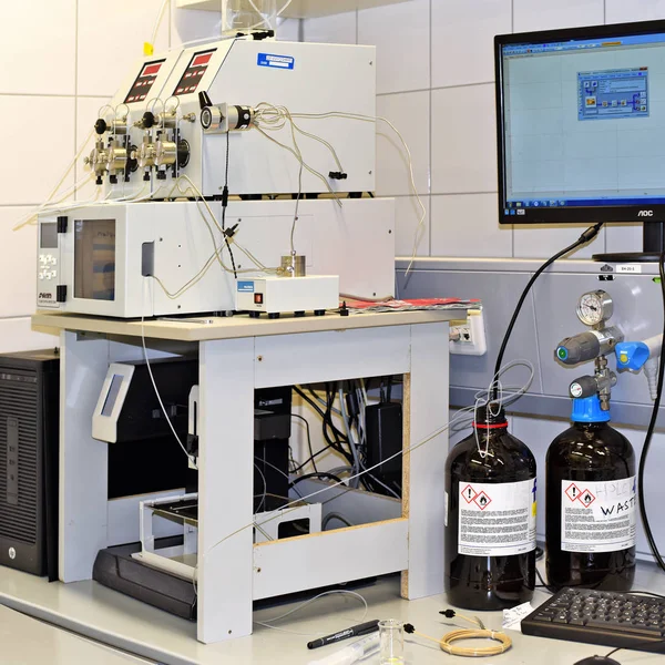 stock image PRAGUE, CZECH REPUBLIC - May 25, 2019: Laboratory equipment. Institute of Organic and Biochemistry