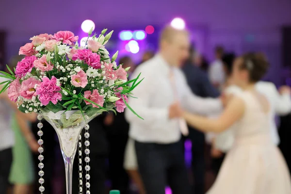 Paren Dansen Tijdens Partij Evenement Huwelijksfeest — Stockfoto