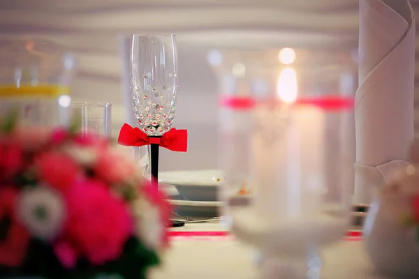 Tisch Dinner Set Für Event Party Oder Hochzeitsempfang Und Leerer — Stockfoto